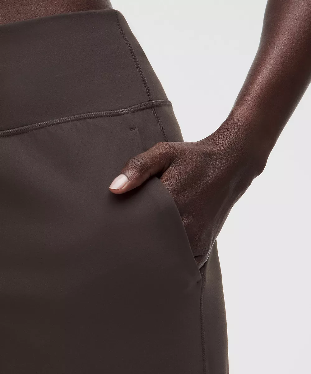 Groove pantalon taille haute jambe large *Regular — Mahogany Muse, view 5