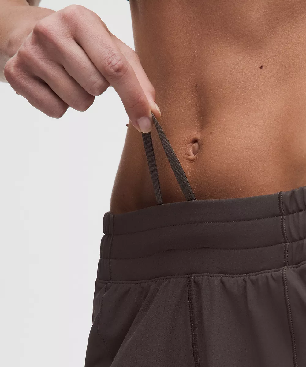 Hotty Hot short doublé taille basse 2.5" — Mahogany Muse, view 4