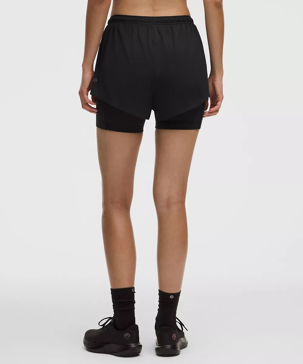 Short de running léger 2-en-1 taille haute — Black, view 3