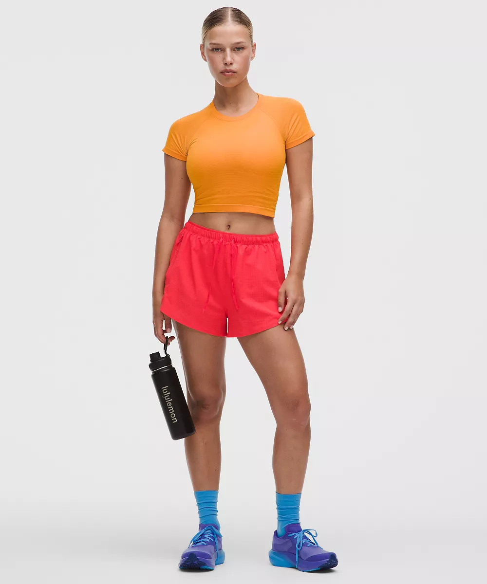 Short de running en mesh texturé taille haute 2.5" — Star Burst Tone, view 2