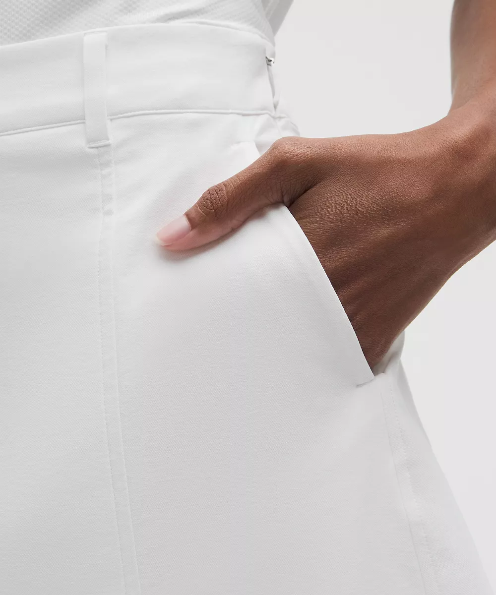 Jupe de golf en twill extensible à pli devant *Logo brodé — White, view 4
