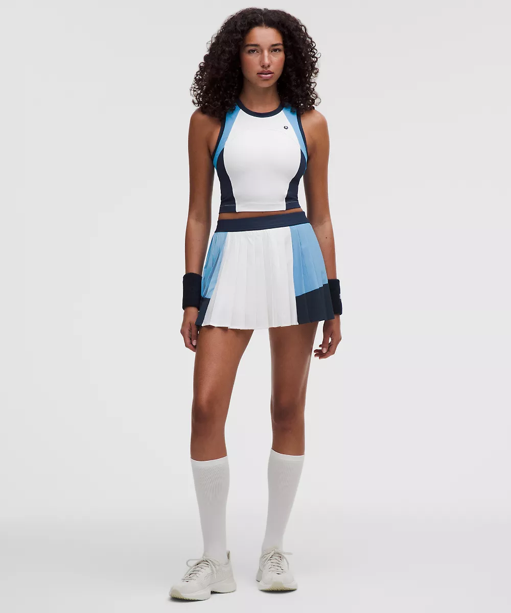 Jupe de tennis Court Champ plissée taille haute — White/Ocean Wave/Club Blue, view 1