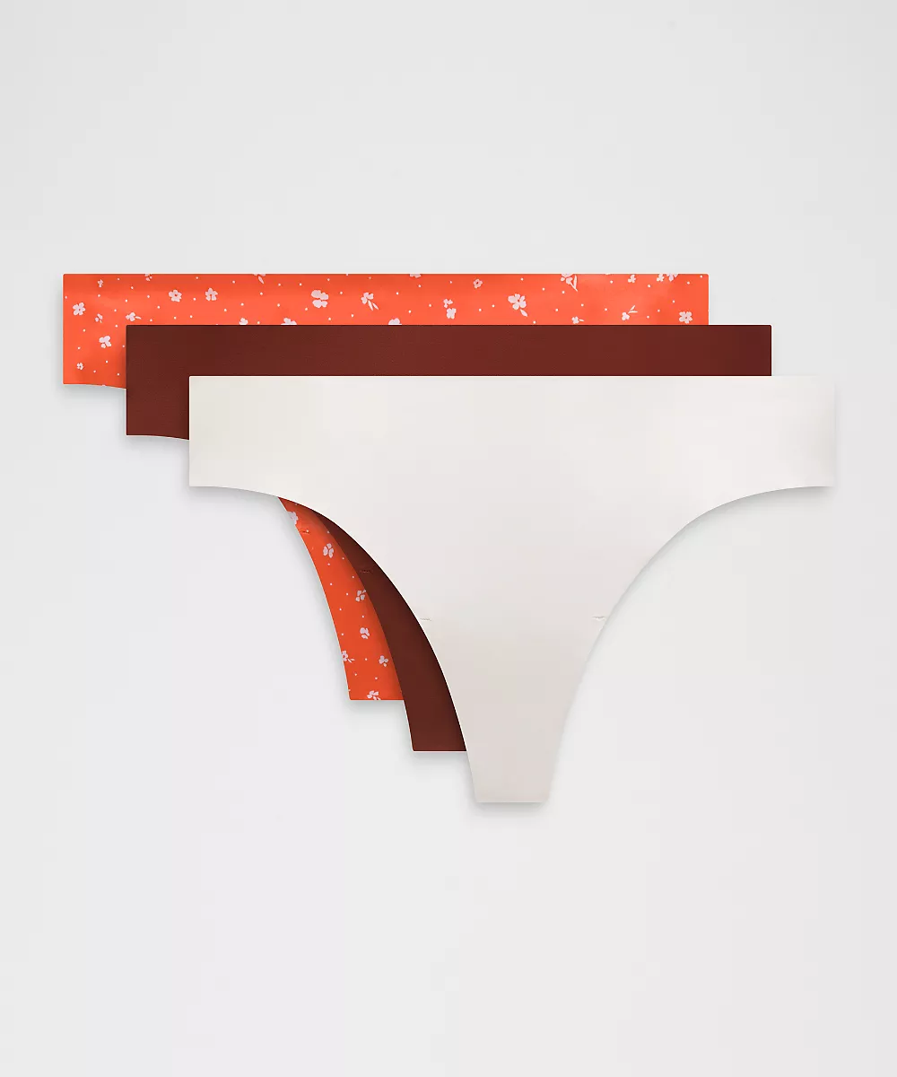 InvisiWear string taille mi-haute *Lot de 3 — Cranberry Charm/Light Ivory/Petite Floral Lilac Play Cherry Ember, view 1