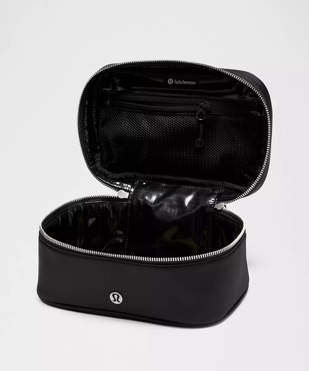Trousse de toilette de voyage 3.5L — Black/Black/Silver, view 3