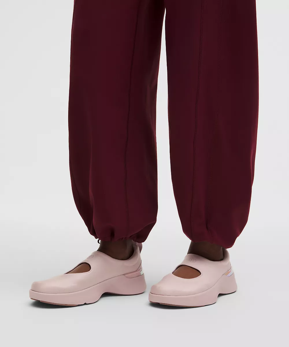 Sneaker Mary Train femme — Porcelain Pink/Ashen Rose/Porcelain Pink, view 2
