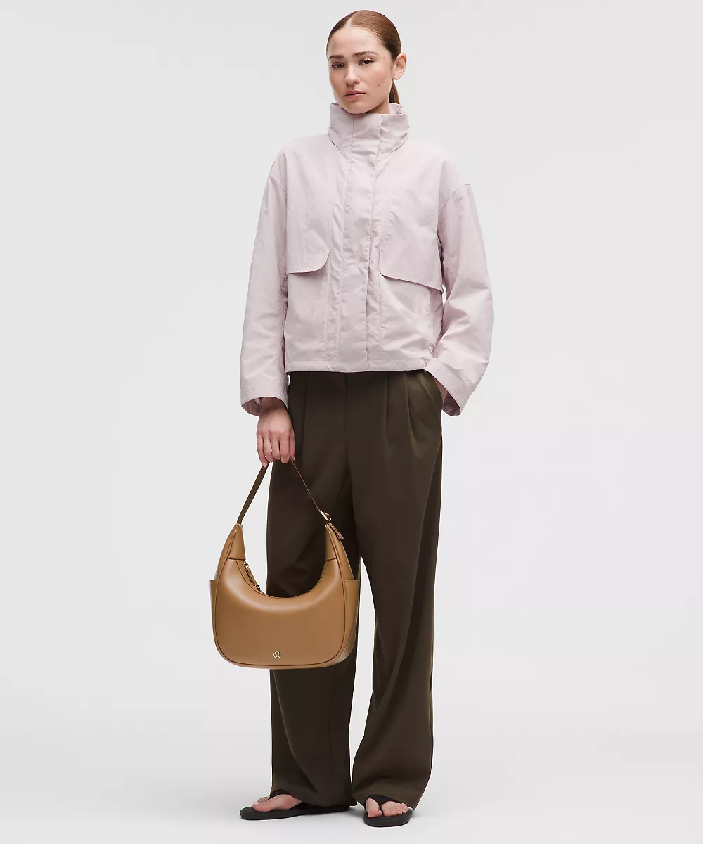 Sac porté épaule City Essentials 4L *Similicuir lisse — Saddle Brown/Gold, view 2