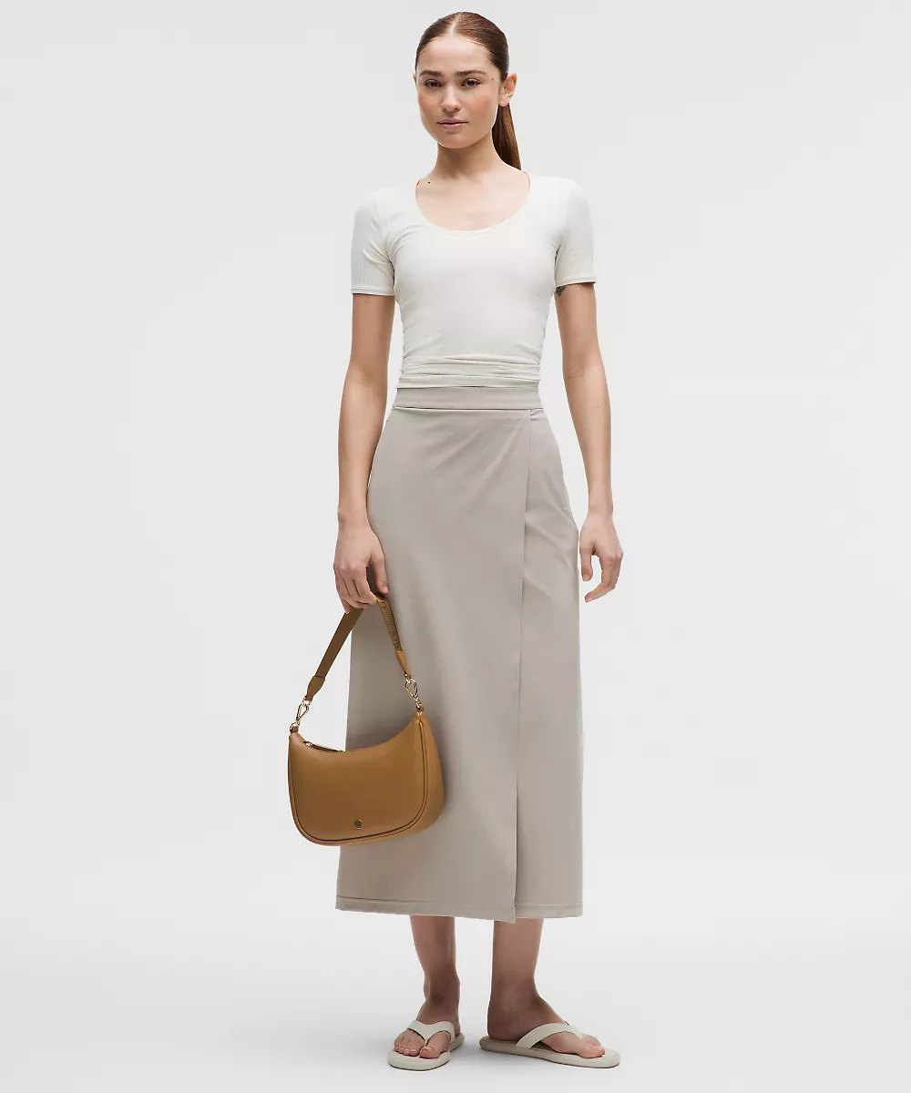 Petit sac porté épaule City Essentials 3L *Similicuir lisse — Saddle Brown/Gold, view 2