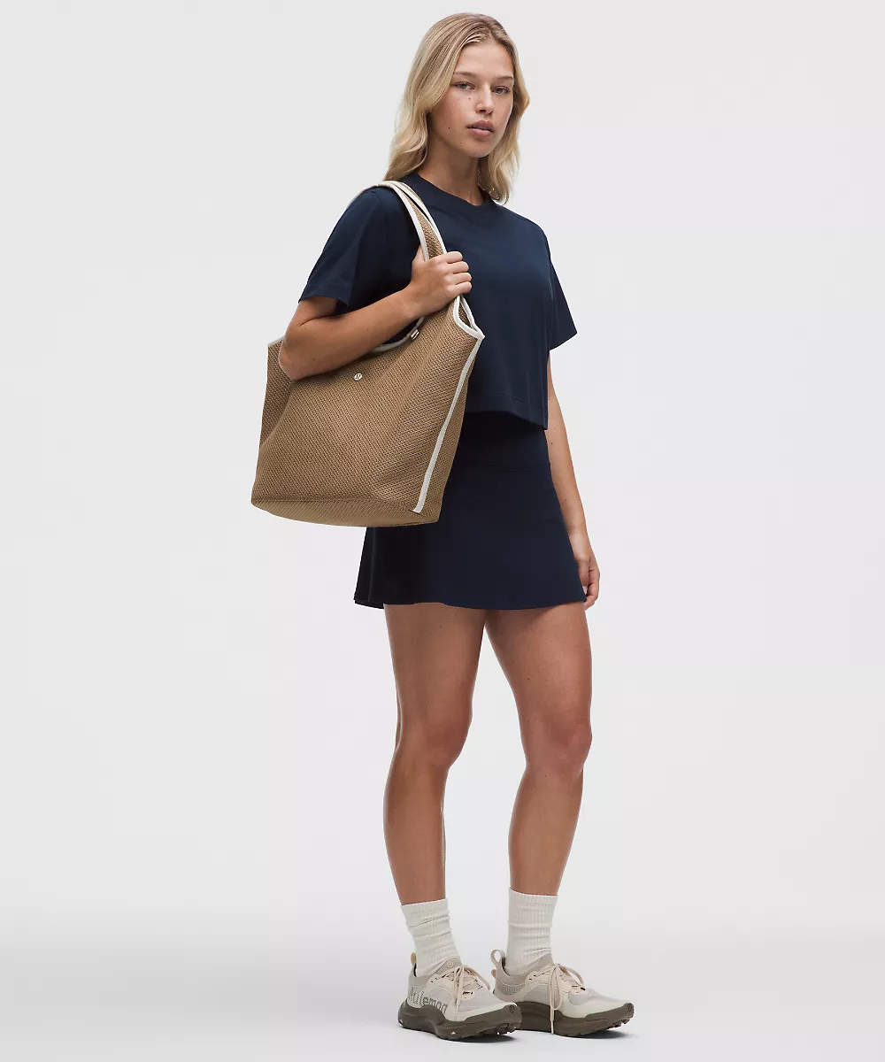 Sac à bandoulière en mesh Spacer 15L — Sand/Coconut Ivory/Gold, view 2