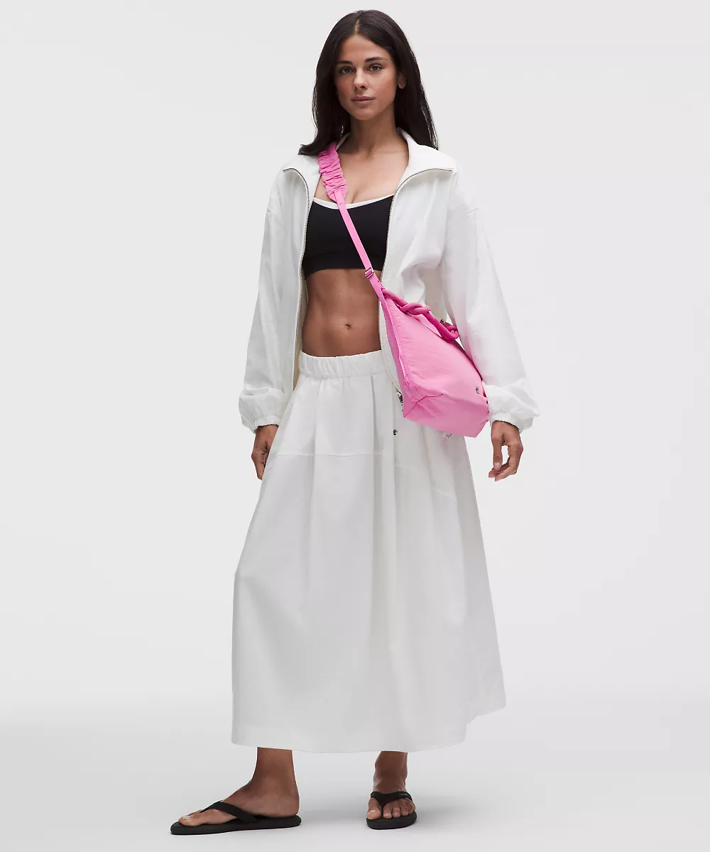 Sac bandoulière convertible froncé 6,5L — Sweet Sorbet/Pink Blossom/Silver, view 2